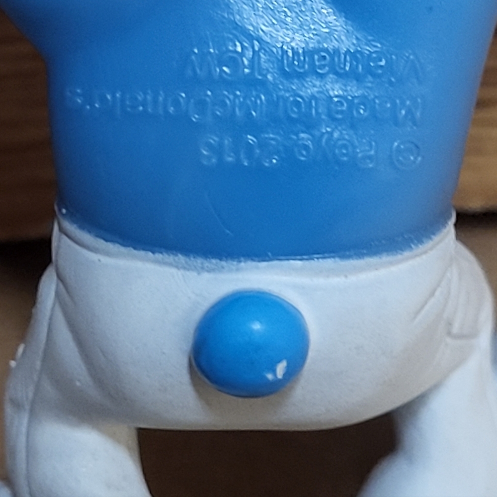 Mcdonald's 2013 Hefty Smurf Happy Meal Toy - Picture 7 of 7